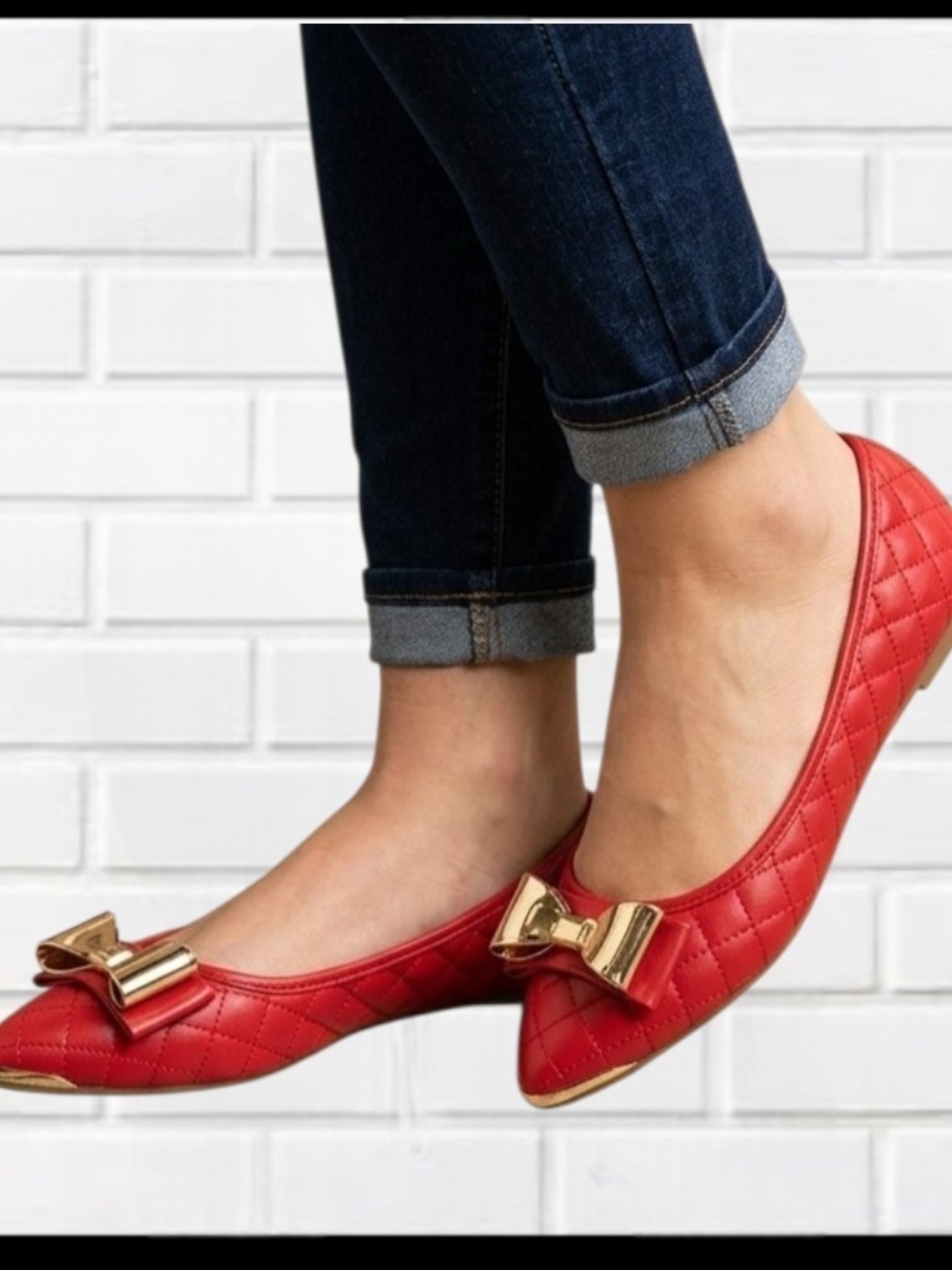 LILIANA Red Quilted Ballet Flats Gold Bow Women's 7.5 NEW IN BOX